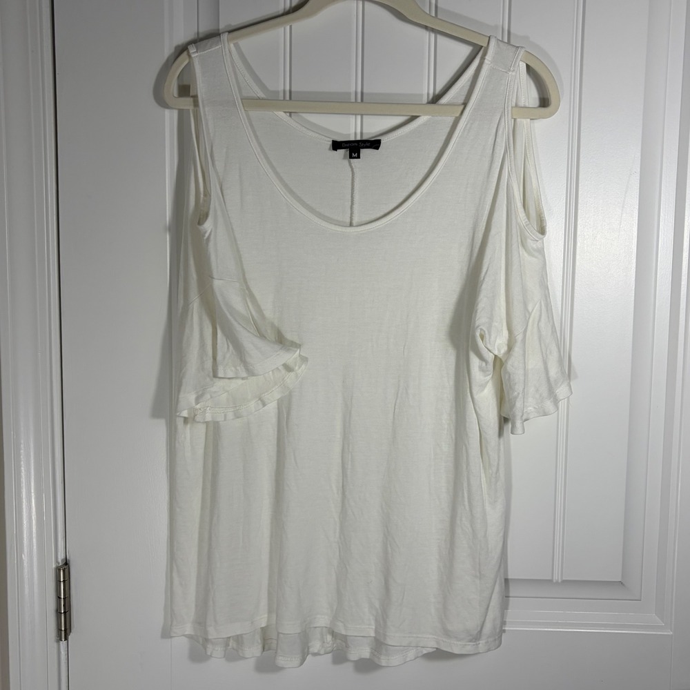 Dream Style Womens White Cold Shoulder Ruffle Sleeve Top Medium Scoop Neck